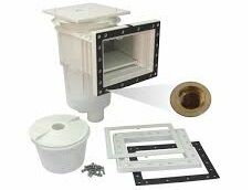 Skimmer standardní s mosaznými závity - 17,5 l Skimmer standardní s mosaznými závity - 17,5 l